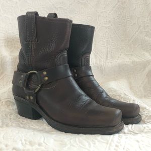 Frye Harness 8R Boots